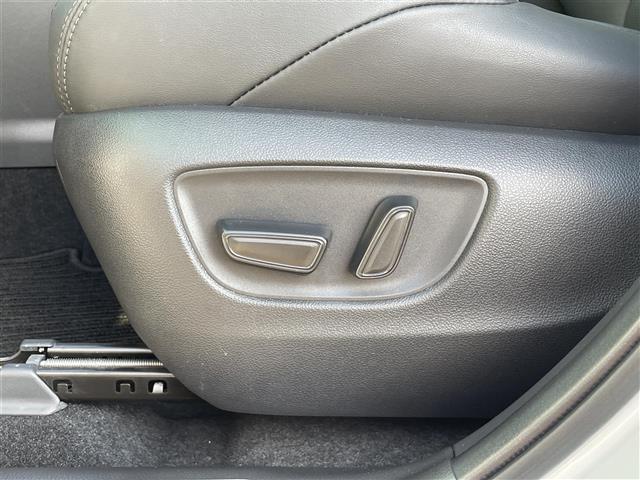 ハリアーハイブリッド Ｚ　レザーパッケージ　ＪＢＬメーカーナビ（フルセグＴＶ／Ｂｌｕｅｔｏｏｔｈ／ＵＳＢ／）全方位カメラ　ＪＢＬサウンド　パノラマルーフ　トヨタセーフティセンス　ＥＴＣ２．０　ドライブレコーダー　デジタルインナーミラー（24枚目）