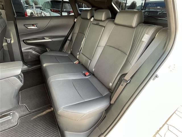 ハリアーハイブリッド Ｚ　レザーパッケージ　ＪＢＬメーカーナビ（フルセグＴＶ／Ｂｌｕｅｔｏｏｔｈ／ＵＳＢ／）全方位カメラ　ＪＢＬサウンド　パノラマルーフ　トヨタセーフティセンス　ＥＴＣ２．０　ドライブレコーダー　デジタルインナーミラー（30枚目）