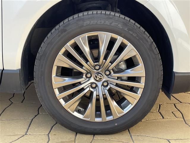 ハリアーハイブリッド Ｚ　レザーパッケージ　ＪＢＬメーカーナビ（フルセグＴＶ／Ｂｌｕｅｔｏｏｔｈ／ＵＳＢ／）全方位カメラ　ＪＢＬサウンド　パノラマルーフ　トヨタセーフティセンス　ＥＴＣ２．０　ドライブレコーダー　デジタルインナーミラー（40枚目）