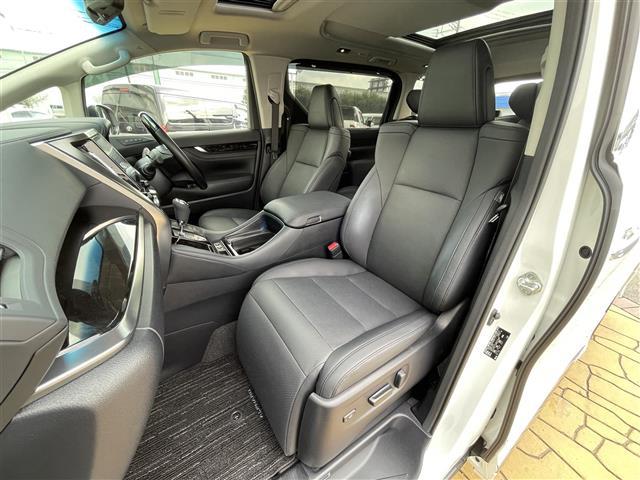 アルファード ２．５Ｓ　Ｃパッケージ　両側パワースライドドア／バックカメラ／ＥＴＣ２．０／モデリスタエアロ／サンルーフ／純正ディスプレイオーディオ／ＬＥＤヘッドライト☆純正１８インチアルミホイール☆エアーシート☆シート（24枚目）