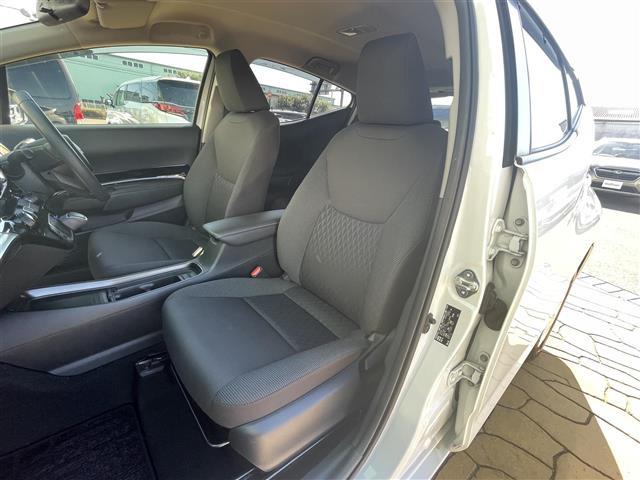 アクア Ｚ　純正１０．５インチディスプレイ（ＡＭ／ＦＭ／ＢＴ／ＤＶＤ／フルセグＴＶ）ナビキット装着車　バックカメラ　前後ドラレコ　トヨタセーフティセンス　純正フロアマット　ＬＥＤヘッドライト（24枚目）