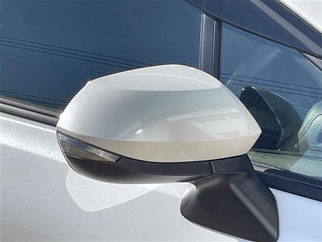 アクア Ｚ　純正１０．５インチディスプレイ（ＡＭ／ＦＭ／ＢＴ／ＤＶＤ／フルセグＴＶ）ナビキット装着車　バックカメラ　前後ドラレコ　トヨタセーフティセンス　純正フロアマット　ＬＥＤヘッドライト（39枚目）