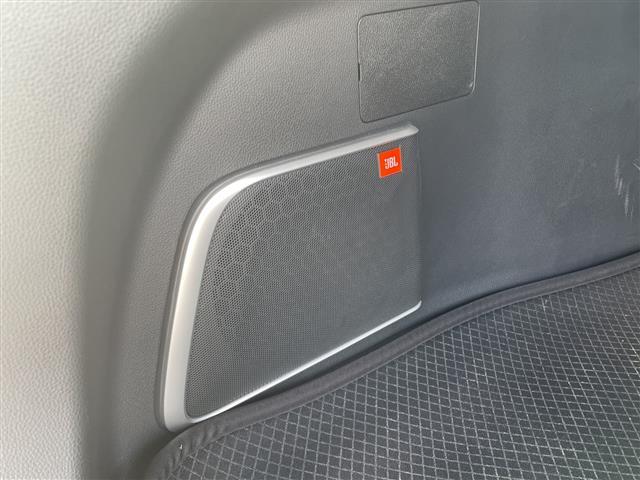 ハリアーハイブリッド Z 純正ナビ JBL フルセグTV 全方位カメラ パワーバックドア 20インチアルミ デジタルミラー ETC ハーフレザー レーンキープ LEDヘッドライト オートマチックハイビーム(12枚目)