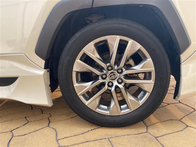 RAV4 G Zパッケージ TRDエアロ、パノラマムーンルーフ、純正メモリナビ(フルセグTV/DVD/CD/Bluetooth)ローダウン、ドライブレコーダー、電動リアゲート、ETC、デジタルインナーミラー(21枚目)