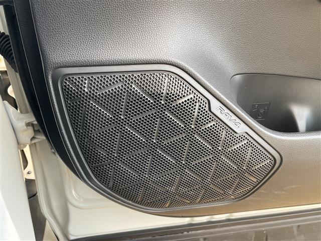 RAV4 G Zパッケージ TRDエアロ、パノラマムーンルーフ、純正メモリナビ(フルセグTV/DVD/CD/Bluetooth)ローダウン、ドライブレコーダー、電動リアゲート、ETC、デジタルインナーミラー(33枚目)