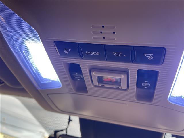 RAV4 G Zパッケージ TRDエアロ、パノラマムーンルーフ、純正メモリナビ(フルセグTV/DVD/CD/Bluetooth)ローダウン、ドライブレコーダー、電動リアゲート、ETC、デジタルインナーミラー(37枚目)