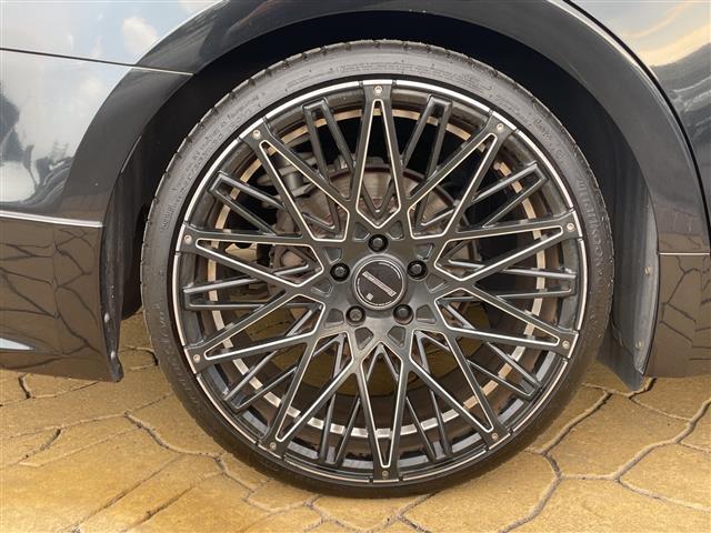 クラウン アスリートＳ　純正ナビ（Ｂｌｕｅｔｏｏｔｈ／フルセグＴＶ／ＤＶＤ／ＣＤ）、社外２０インチアルミ、モデリスタエアロ（フロント／リア）、社外マフラー（４本出し）、社外ダウンサス、ＥＴＣ、純正フロアマット（17枚目）