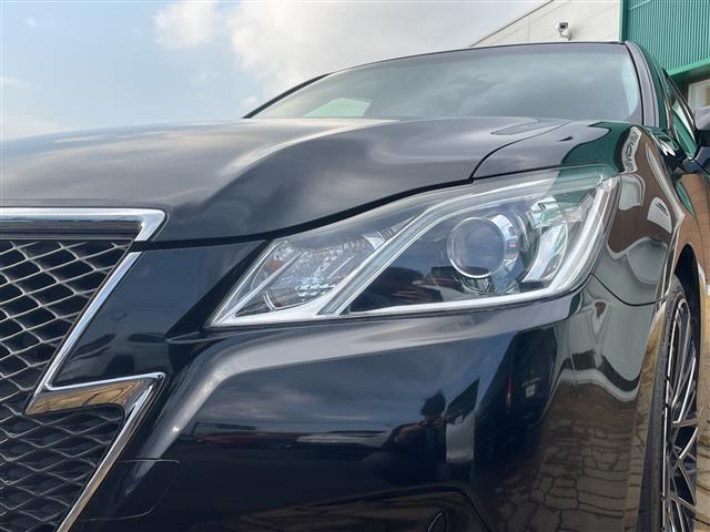 クラウン アスリートＳ　純正ナビ（Ｂｌｕｅｔｏｏｔｈ／フルセグＴＶ／ＤＶＤ／ＣＤ）、社外２０インチアルミ、モデリスタエアロ（フロント／リア）、社外マフラー（４本出し）、社外ダウンサス、ＥＴＣ、純正フロアマット（24枚目）