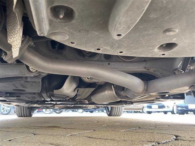 クラウン アスリートＳ　純正ナビ（Ｂｌｕｅｔｏｏｔｈ／フルセグＴＶ／ＤＶＤ／ＣＤ）、社外２０インチアルミ、モデリスタエアロ（フロント／リア）、社外マフラー（４本出し）、社外ダウンサス、ＥＴＣ、純正フロアマット（31枚目）