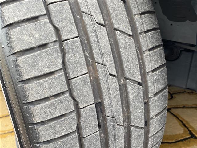 クラウン アスリートＳ　純正ナビ（Ｂｌｕｅｔｏｏｔｈ／フルセグＴＶ／ＤＶＤ／ＣＤ）、社外２０インチアルミ、モデリスタエアロ（フロント／リア）、社外マフラー（４本出し）、社外ダウンサス、ＥＴＣ、純正フロアマット（41枚目）