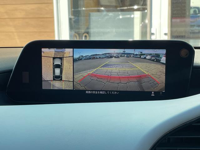 MAZDA3ファストバック 20S 100周年特別記念車 禁煙車 全方位モニター レーダークルコン 前後Pセンサー エマブレ レーンキープ BSM HUD LEDヘッドランプ 純正ナビTV BOSE 純正レッド革シート 前席シートヒーター 運転席パワーシート(8枚目)