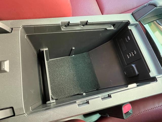 MAZDA3ファストバック 20S 100周年特別記念車 禁煙車 全方位モニター レーダークルコン 前後Pセンサー エマブレ レーンキープ BSM HUD LEDヘッドランプ 純正ナビTV BOSE 純正レッド革シート 前席シートヒーター 運転席パワーシート(15枚目)