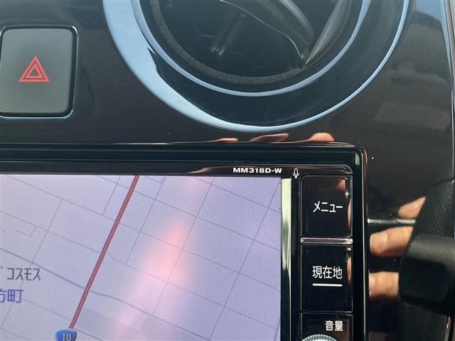 ノート ｅ－パワー　メダリスト　◇純正ナビゲーション→ＣＤ／ＤＶＤ再生◇全方位カメラ◇ビルトインＥＴＣ◇クルーズコントロール◇クリアランスソナー◇ステアリングリモコン◇ＬＥＤオートライト◇フォグランプ◇純正１５イン（4枚目）