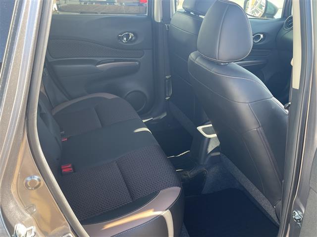 ノート ｅ－パワー　メダリスト　◇純正ナビゲーション→ＣＤ／ＤＶＤ再生◇全方位カメラ◇ビルトインＥＴＣ◇クルーズコントロール◇クリアランスソナー◇ステアリングリモコン◇ＬＥＤオートライト◇フォグランプ◇純正１５イン（14枚目）