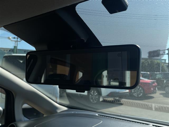 ノート ｅ－パワー　メダリスト　◇純正ナビゲーション→ＣＤ／ＤＶＤ再生◇全方位カメラ◇ビルトインＥＴＣ◇クルーズコントロール◇クリアランスソナー◇ステアリングリモコン◇ＬＥＤオートライト◇フォグランプ◇純正１５イン（28枚目）