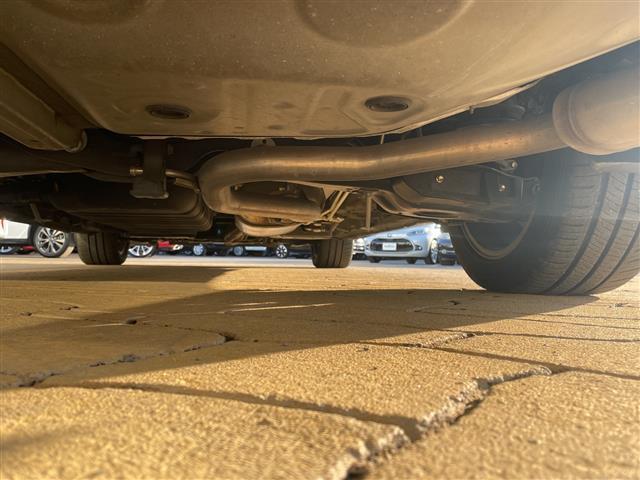 ヴェルファイア ２．５Ｚ　Ｇエディション　メモリナビフルセグテレビバックカメラフリップダウンモニターウィンカーミラークルーズコントロール両側パワースライドドアＥＴＣパワーバックドアレザーシートパワーシートシートヒーター（31枚目）