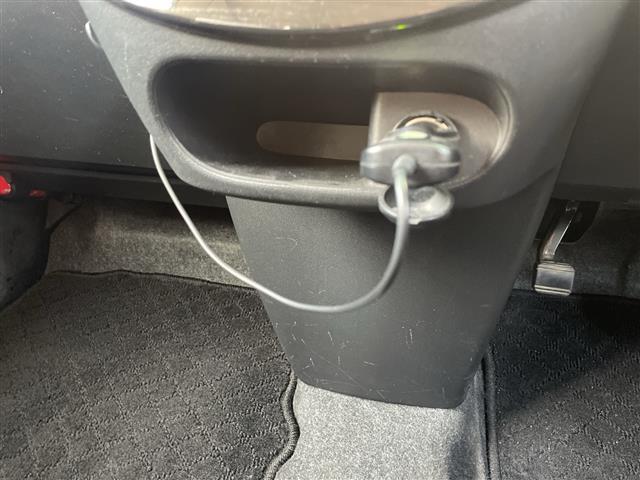 タント X VS SAIII 純正ナビ 全方位カメラ 両側パワースライドドア オートマチックハイビーム シートヒーター ドライブレコーダー 両側パワースライドドア アイドリングストップ CD/DVD再生(13枚目)