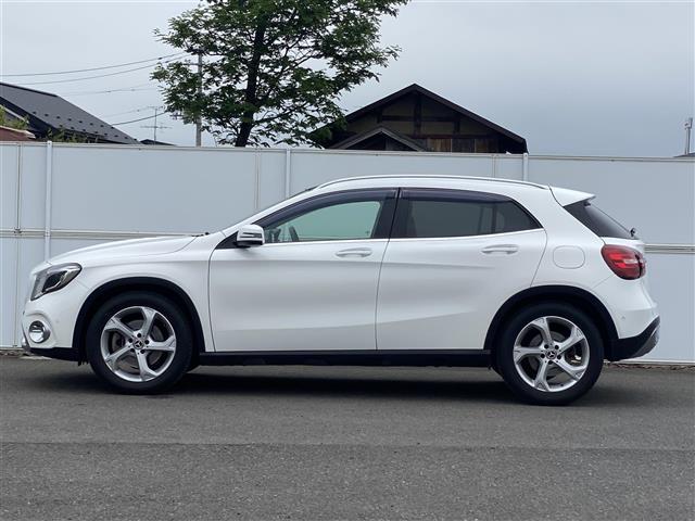 ＧＬＡクラス ＧＬＡ２２０　４マチック　４ＷＤ　レーダーセーフティパッケージ　プレミアムパッケージ　純正メモリナビ　バックカメラ　パワーバックドア　アダプティブクルーズコントロール　ＬＥＤオートライト　合皮レザーシート　シートヒーター（34枚目）