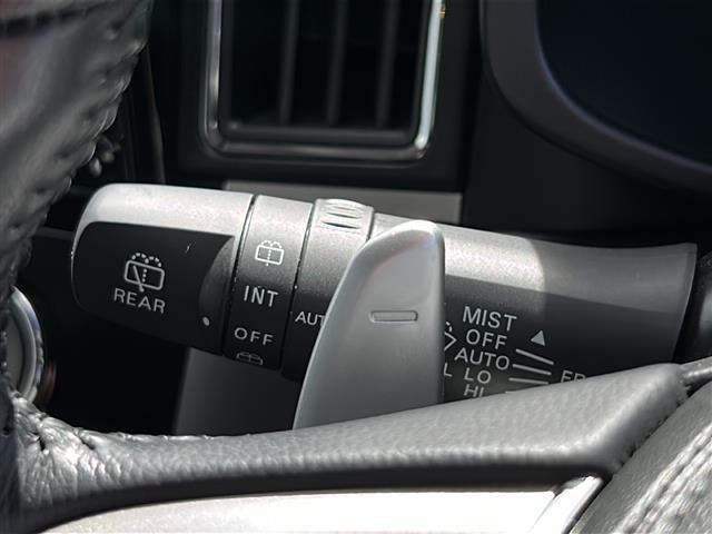 デリカＤ：５ Ｐ　純正１１型ナビ　全周囲Ｃ　オートステップ　両側電動スライド　電動リアゲート　ＥＴＣ　レーダークルーズ　パドルシフト　シートヒーター　ステアヒーター　ＴＶキャンセラー　ＤＶＤ再生　ＢＳＭ　純正１８ＡＷ（10枚目）