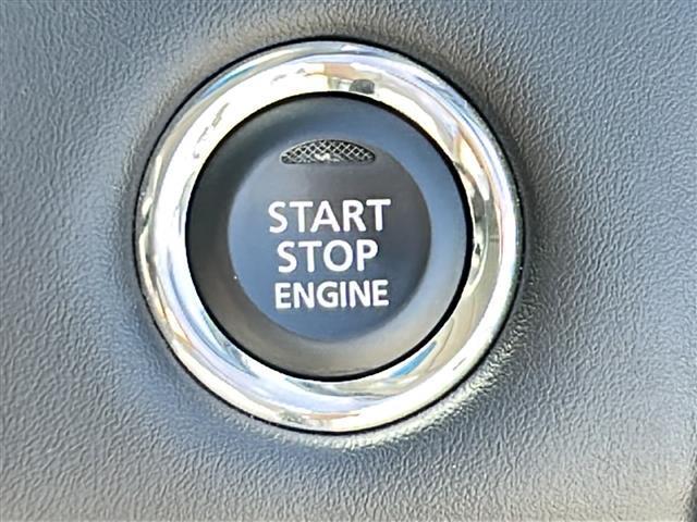 デリカＤ：５ Ｐ　純正１１型ナビ　全周囲Ｃ　オートステップ　両側電動スライド　電動リアゲート　ＥＴＣ　レーダークルーズ　パドルシフト　シートヒーター　ステアヒーター　ＴＶキャンセラー　ＤＶＤ再生　ＢＳＭ　純正１８ＡＷ（12枚目）