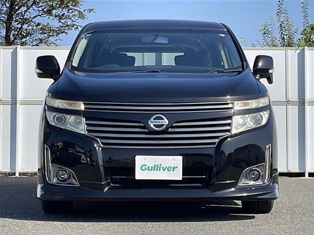 エルグランド ２５０ハイウェイスターアーバンクロム　両側パワースライドドア　ナビ　Ｂｌｕｅｔｏｏｔｈ　ＤＶＤ再生　フルセグ　ＥＴＣ　ハーフレザーシート　オットマン　純正フロアマット　ＨＩＤオートライト　スマートキー　１６インチＡＷ　ＭＴモード付ＡＴ（35枚目）