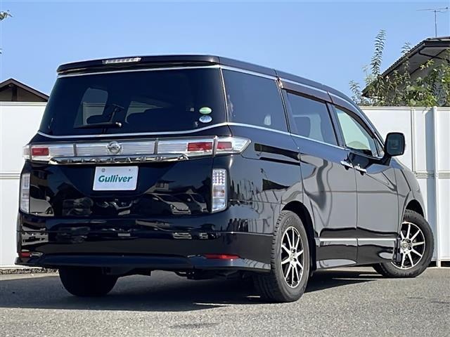 エルグランド ２５０ハイウェイスターアーバンクロム　両側パワースライドドア　ナビ　Ｂｌｕｅｔｏｏｔｈ　ＤＶＤ再生　フルセグ　ＥＴＣ　ハーフレザーシート　オットマン　純正フロアマット　ＨＩＤオートライト　スマートキー　１６インチＡＷ　ＭＴモード付ＡＴ（40枚目）