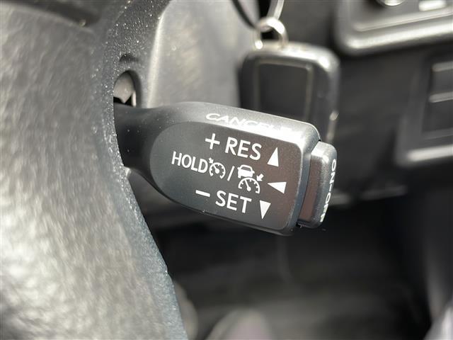 ランドクルーザープラド ＴＸ　Ｌパッケージ・ブラックエディション　ＳＲ　純正９型ナビ　電動革シート　フルセグ　ＥＴＣ　バックＣ　エアシートヒーター　ルーフレール　レーダークルーズ　純正１８ブラックＡＷ　コーナーセンサー　ヘッドライトウォッシャー　オートＬＥＤライト（13枚目）