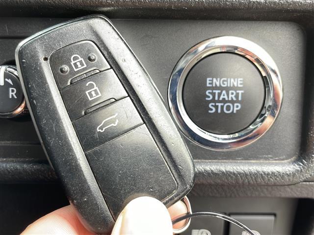 ランドクルーザープラド ＴＸ　Ｌパッケージ・ブラックエディション　ＳＲ　純正９型ナビ　電動革シート　フルセグ　ＥＴＣ　バックＣ　エアシートヒーター　ルーフレール　レーダークルーズ　純正１８ブラックＡＷ　コーナーセンサー　ヘッドライトウォッシャー　オートＬＥＤライト（16枚目）