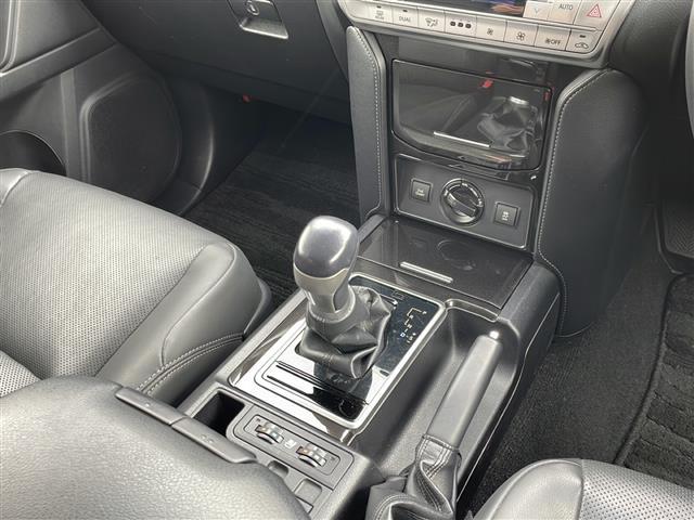 ランドクルーザープラド ＴＸ　Ｌパッケージ・ブラックエディション　ＳＲ　純正９型ナビ　電動革シート　フルセグ　ＥＴＣ　バックＣ　エアシートヒーター　ルーフレール　レーダークルーズ　純正１８ブラックＡＷ　コーナーセンサー　ヘッドライトウォッシャー　オートＬＥＤライト（22枚目）