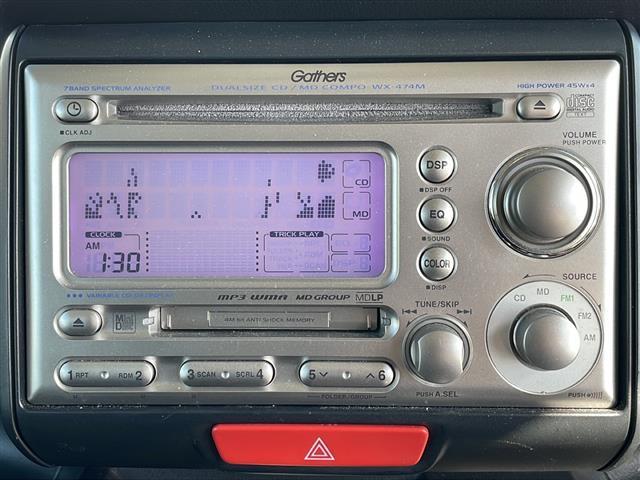 Ｎ－ＢＯＸカスタム Ｇ　両側スライドドア　ＣＤ／ＭＤ再生　ポータブルナビ　スマートキー　１５インチアルミホイール　ＨＩＤオートライト　フロントフォグランプ　純正フロアマット　シガーソケット　スペアキー　プッシュスタート（3枚目）