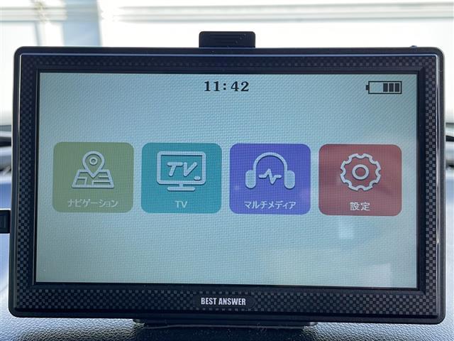 Ｎ－ＢＯＸカスタム Ｇ　両側スライドドア　ＣＤ／ＭＤ再生　ポータブルナビ　スマートキー　１５インチアルミホイール　ＨＩＤオートライト　フロントフォグランプ　純正フロアマット　シガーソケット　スペアキー　プッシュスタート（4枚目）