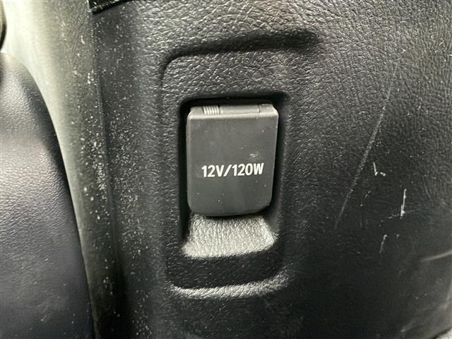 ランドクルーザープラド ＴＸ　サンルーフ　純正ナビ　Ｂｌｕｅｔｏｏｔｈ　バックカメラ　ＤＶＤ再生　フルセグ　ＥＴＣ　ルーフレール　ドラレコ　純正１７ＡＷ　前後コーナーセンサー　ＬＥＤオートライト　クルコン　１２Ｖソケット（26枚目）