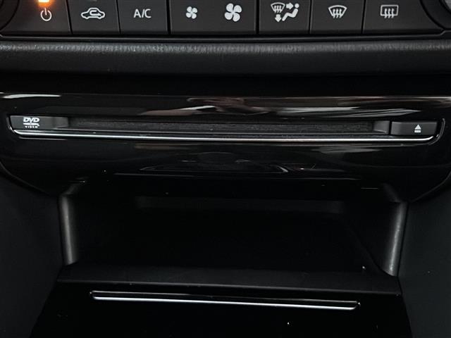 ＭＡＺＤＡ６ワゴン ＸＤプロアクティブ　純正ナビ　フルセグ　バッグＣ　Ｂｌｕｅｔｏｏｔｈ　ＣＤ／ＤＶＤ再生　前席シートヒーター　運転席パワーシート　ステアリングヒーター　スマートキー　レーダークルーズコントロール　ＬＥＤオートライト　ＥＴＣ（19枚目）
