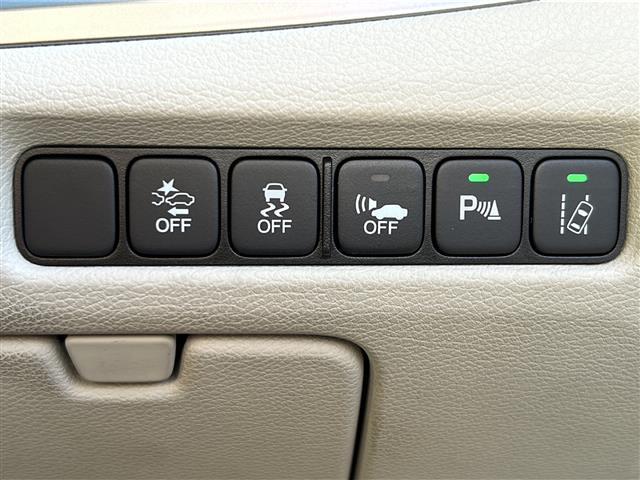 レジェンド ベースグレード ハイブリッドEX KRELLスピーカー サンルーフ 純正ナビ 全周囲カメラ Bluetooth HDMI クルコン ヘッドアップディスプレイ ステアリングヒーター シートヒーター コーナーセンサー(15枚目)