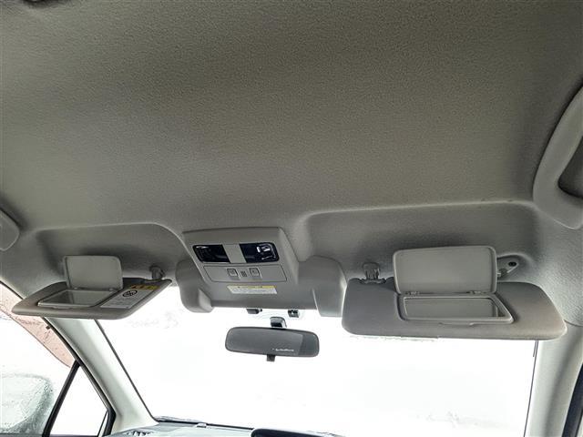 インプレッサスポーツ 2.0iアイサイト アイサイトVer.2 クルコン プリクラッシュブレーキ AT誤発進抑制 警報&お知らせ機能 ナビ バックC Bluetooth DVD再生 フルセグ 純正16AW HIDオートライト Fフォグ ETC(11枚目)