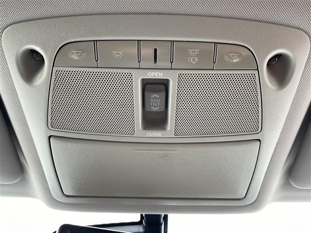 エクストレイル 20X ハイブリッド エマージェンシーブレーキP サンルーフ デジタルミラー BSM 純正ナビ 全周囲カメラ Bluetooth DVD再生 USB接続 TV 電動Rゲート シートヒーター 衝突被害軽減 クルコン ビルトインETC ハイビームアシスト(13枚目)