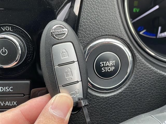 エクストレイル 20X ハイブリッド エマージェンシーブレーキP サンルーフ デジタルミラー BSM 純正ナビ 全周囲カメラ Bluetooth DVD再生 USB接続 TV 電動Rゲート シートヒーター 衝突被害軽減 クルコン ビルトインETC ハイビームアシスト(15枚目)