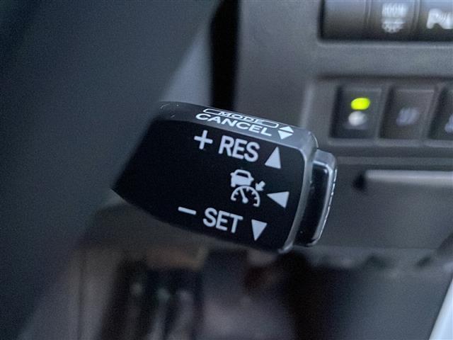 ヴェルファイアハイブリッド ＺＲ　寒冷地仕様　サンルーフ　セーフティセンス　純正ナビ　純正フリップダウンモニター　全周囲Ｃ　フルセグ　両側電動スライド　メモリ付電動シート　電動リアゲート　ビルドインＥＴＣ　ＡＣ１００Ｖコンセント（15枚目）