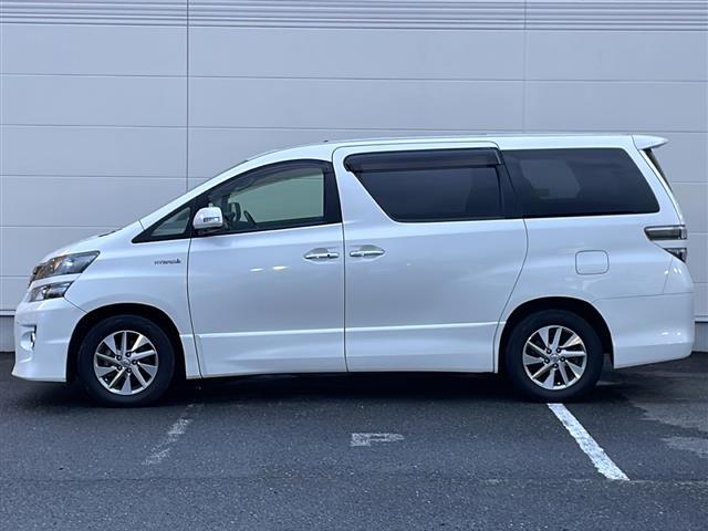 ヴェルファイアハイブリッド ＺＲ　寒冷地仕様　サンルーフ　セーフティセンス　純正ナビ　純正フリップダウンモニター　全周囲Ｃ　フルセグ　両側電動スライド　メモリ付電動シート　電動リアゲート　ビルドインＥＴＣ　ＡＣ１００Ｖコンセント（37枚目）