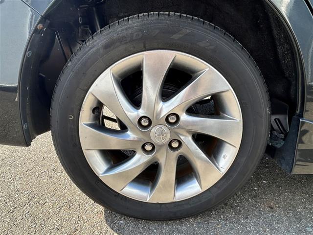 bB Z 煌-G 寒冷地仕様 4WD 純正メモリーナビ(NSZT-W64)フルセグ CD DVD AUX HIDヘッドライト ハーフレザーシート ETC 純正15インチアルミホイール 本革巻きステアリング(30枚目)