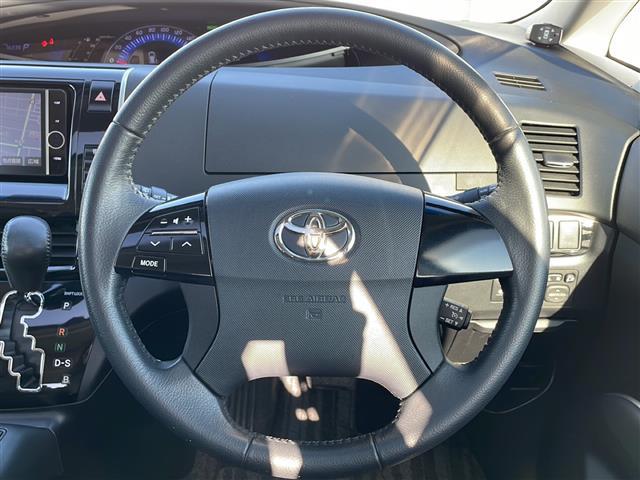 エスティマハイブリッド アエラス プレミアムエディション サンルーフ ナビ バックC 両側電動スライド Bluetooth 電動ハーフレザーシート オットマン AC100V クルコン 前後ドラレコ nanoe オートHIDライト フォグ 純正17AW(10枚目)