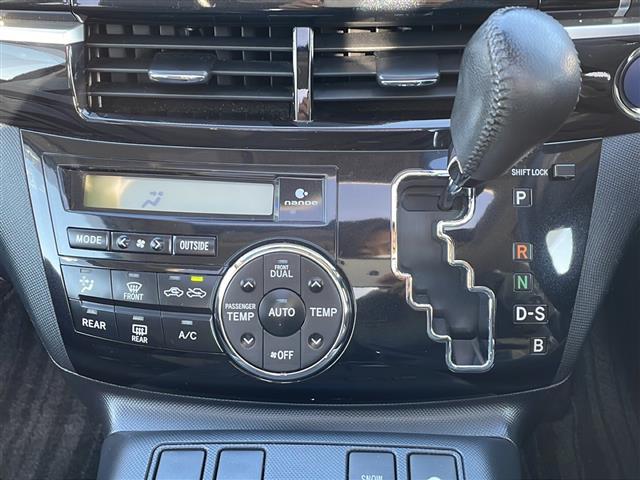 エスティマハイブリッド アエラス プレミアムエディション サンルーフ ナビ バックC 両側電動スライド Bluetooth 電動ハーフレザーシート オットマン AC100V クルコン 前後ドラレコ nanoe オートHIDライト フォグ 純正17AW(16枚目)