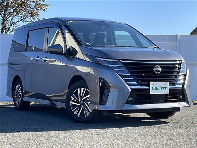 セレナ e-4ORCE ハイウェイスターV 12.3型ナビ 全周囲C プロパイロット ETC2.0 フルセグ HDMI 両側電動スライド デジタルミラー ハーフレザーシート シートヒーター ステアヒーター Qiワイヤレス充電 AC100V(34枚目)