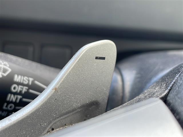 ヴォクシー ZS 寒冷地仕様 carrozzeriaナビ バックカメラ 片側パワースライド プッシュスタート パドルシフト オートライト フォグランプ ビルトインETC スマートキー 純正16インチアルミホイール(13枚目)