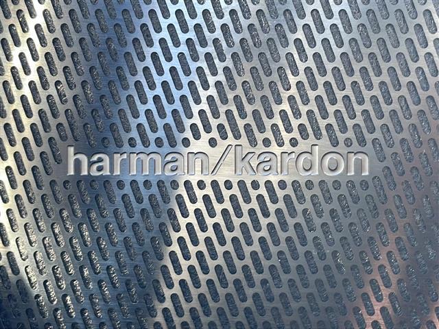 V90 クロスカントリー B5 AWD プロ harmankardonサウンド 全周囲 本革シート HUD メモリ付電動シート エアシートヒーター レーダークルコン 前後ドラレコ ステアヒーター BSM 純正19AW ルーフレール 電動リアゲート(2枚目)