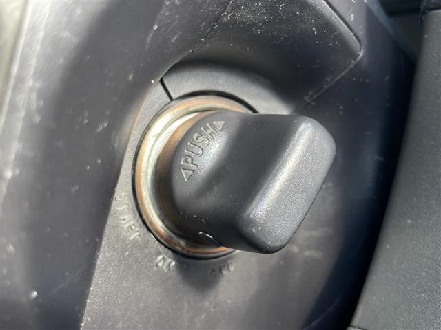 ギャランフォルティススポーツバック スポーツ　純正ＨＤＤナビ　バックカメラ　ＣＤ／ＤＶＤ再生　ＴＶ　クルーズコントロール　パドルシフト　ステアリングスイッチ　１２Ｖソケット　スマートキー　スペアタイヤ　ＨＩＤオートライト　１６インチＡＷ（12枚目）