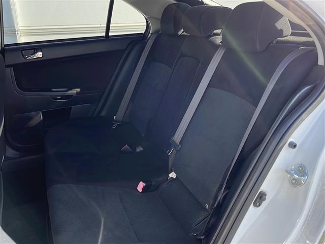 ギャランフォルティススポーツバック スポーツ　純正ＨＤＤナビ　バックカメラ　ＣＤ／ＤＶＤ再生　ＴＶ　クルーズコントロール　パドルシフト　ステアリングスイッチ　１２Ｖソケット　スマートキー　スペアタイヤ　ＨＩＤオートライト　１６インチＡＷ（23枚目）