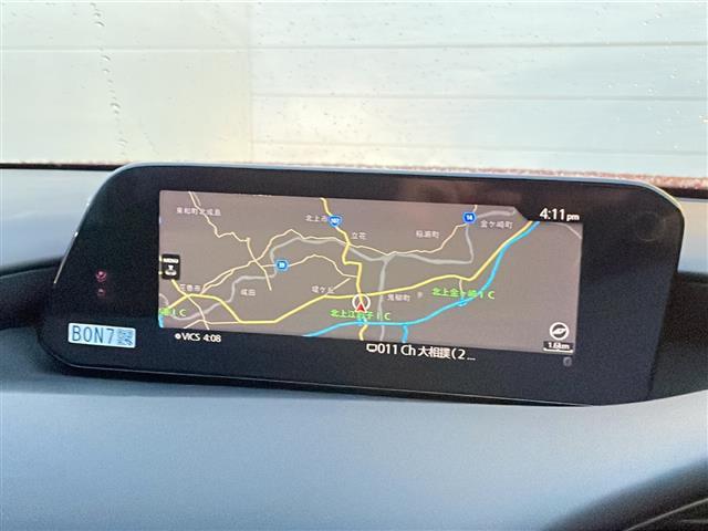 ＭＡＺＤＡ３ファストバック １５Ｓツーリング　ナビ　全周囲　ヘッドアップディスプレイ　ＥＴＣ　フルセグ　ＢＴ　ＤＶＤ再生　ＢＳＭ　ＨＤＭＩ　レーダークルーズコントロール　ドライブレコーダー　純正１８インチＡＷ　オートＬＥＤライト　フォグランプ（17枚目）