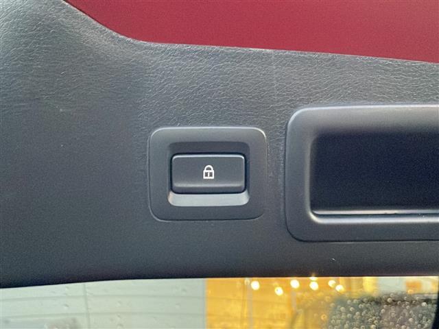 ＭＡＺＤＡ３ファストバック １５Ｓツーリング　ナビ　全周囲　ヘッドアップディスプレイ　ＥＴＣ　フルセグ　ＢＴ　ＤＶＤ再生　ＢＳＭ　ＨＤＭＩ　レーダークルーズコントロール　ドライブレコーダー　純正１８インチＡＷ　オートＬＥＤライト　フォグランプ（26枚目）