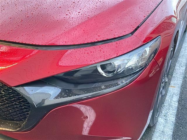 ＭＡＺＤＡ３ファストバック １５Ｓツーリング　ナビ　全周囲　ヘッドアップディスプレイ　ＥＴＣ　フルセグ　ＢＴ　ＤＶＤ再生　ＢＳＭ　ＨＤＭＩ　レーダークルーズコントロール　ドライブレコーダー　純正１８インチＡＷ　オートＬＥＤライト　フォグランプ（30枚目）